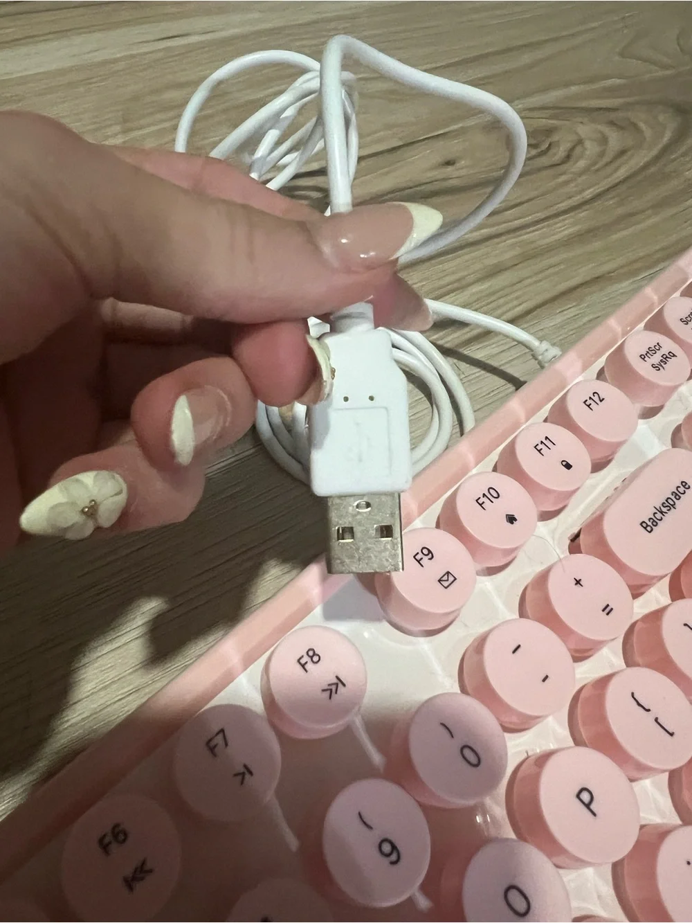 Mofii Creamy keyboard In Pink